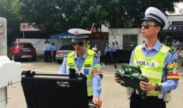 广州交警爆料视频怎么拍,揭秘视频拍摄背后的故事