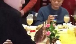 吃瓜娱乐倒水,揭秘明星幕后生活点滴