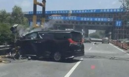 南沙车祸爆料新闻报道内容,悲剧瞬间，生命消逝，事故原因调查展开