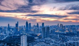 栖霞楼市爆料事件最新,揭秘背后真相与影响